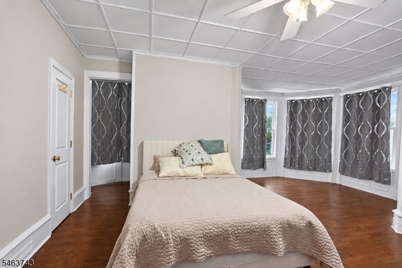 1 Franklin Pl