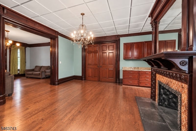 1 Franklin Pl