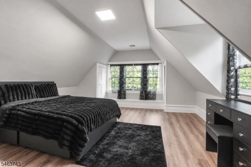 1 Franklin Pl