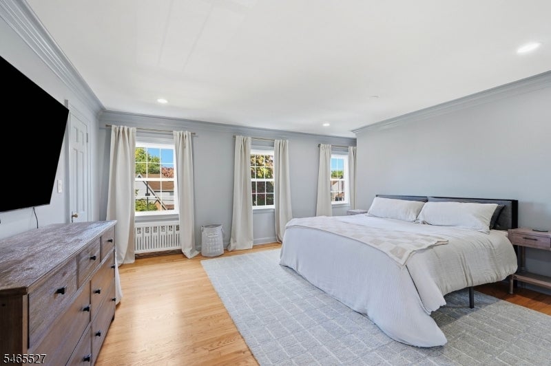 2766 Larchmont Rd
