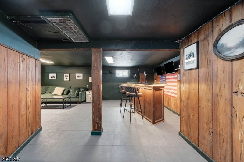 2766 Larchmont Rd
