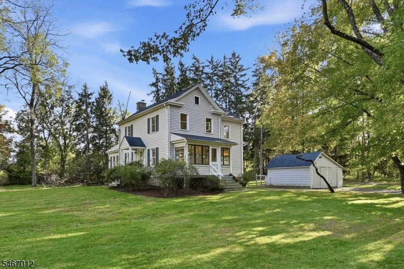 305 S Maple Ave