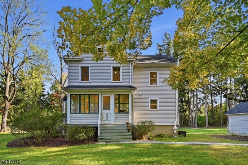305 S Maple Ave
