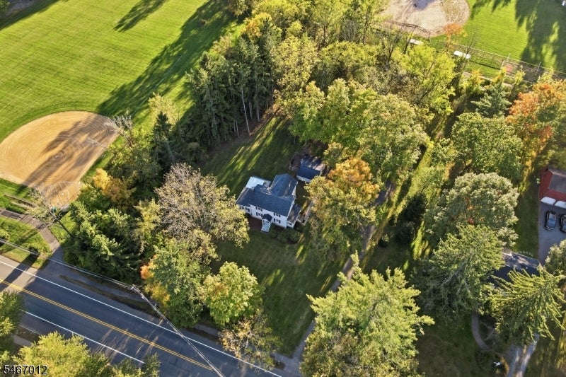 305 S Maple Ave