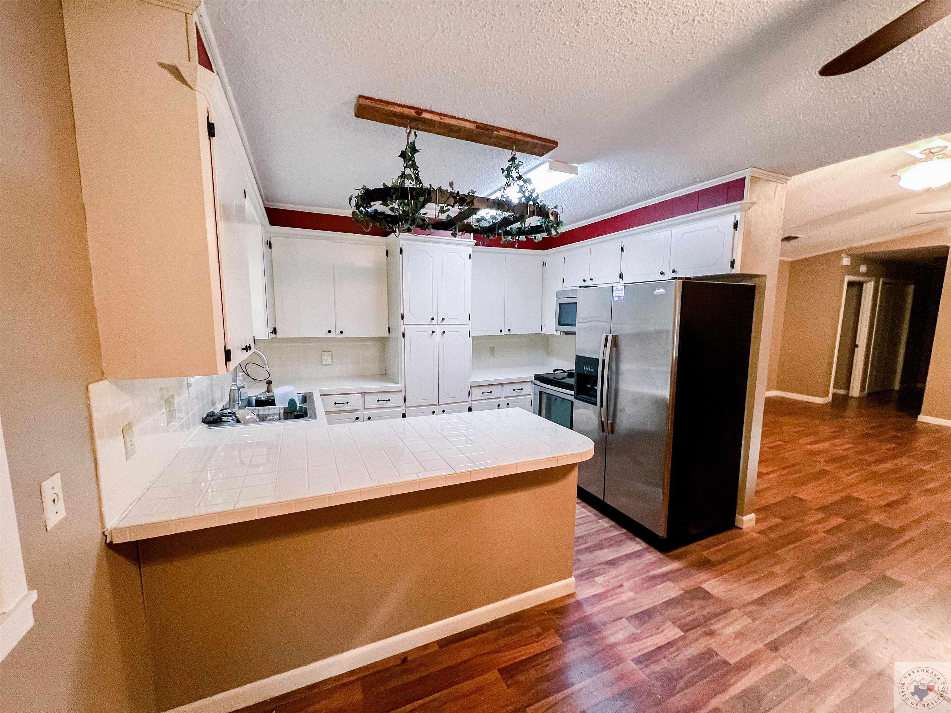 111 Shumaker Dr