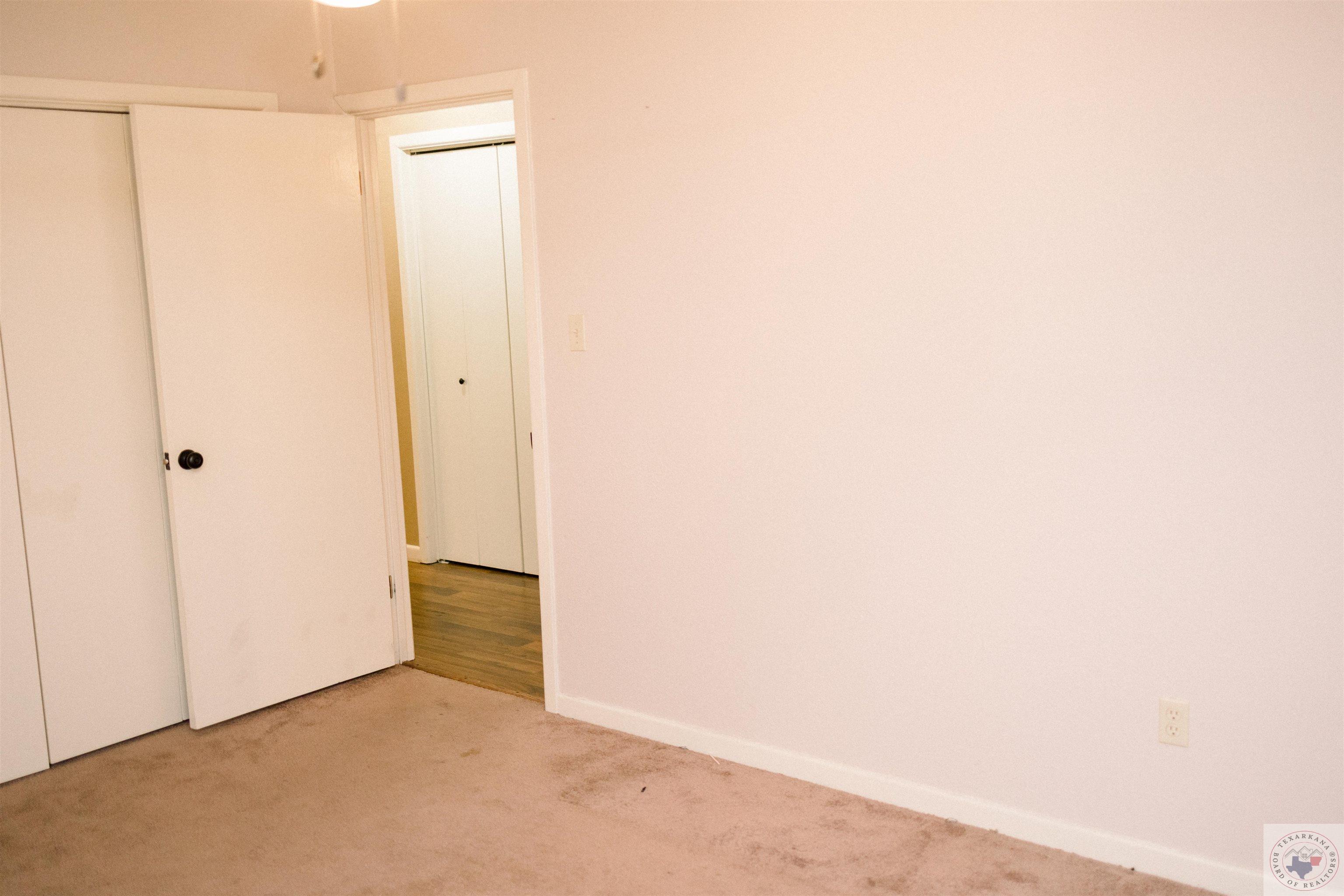 111 Shumaker Dr