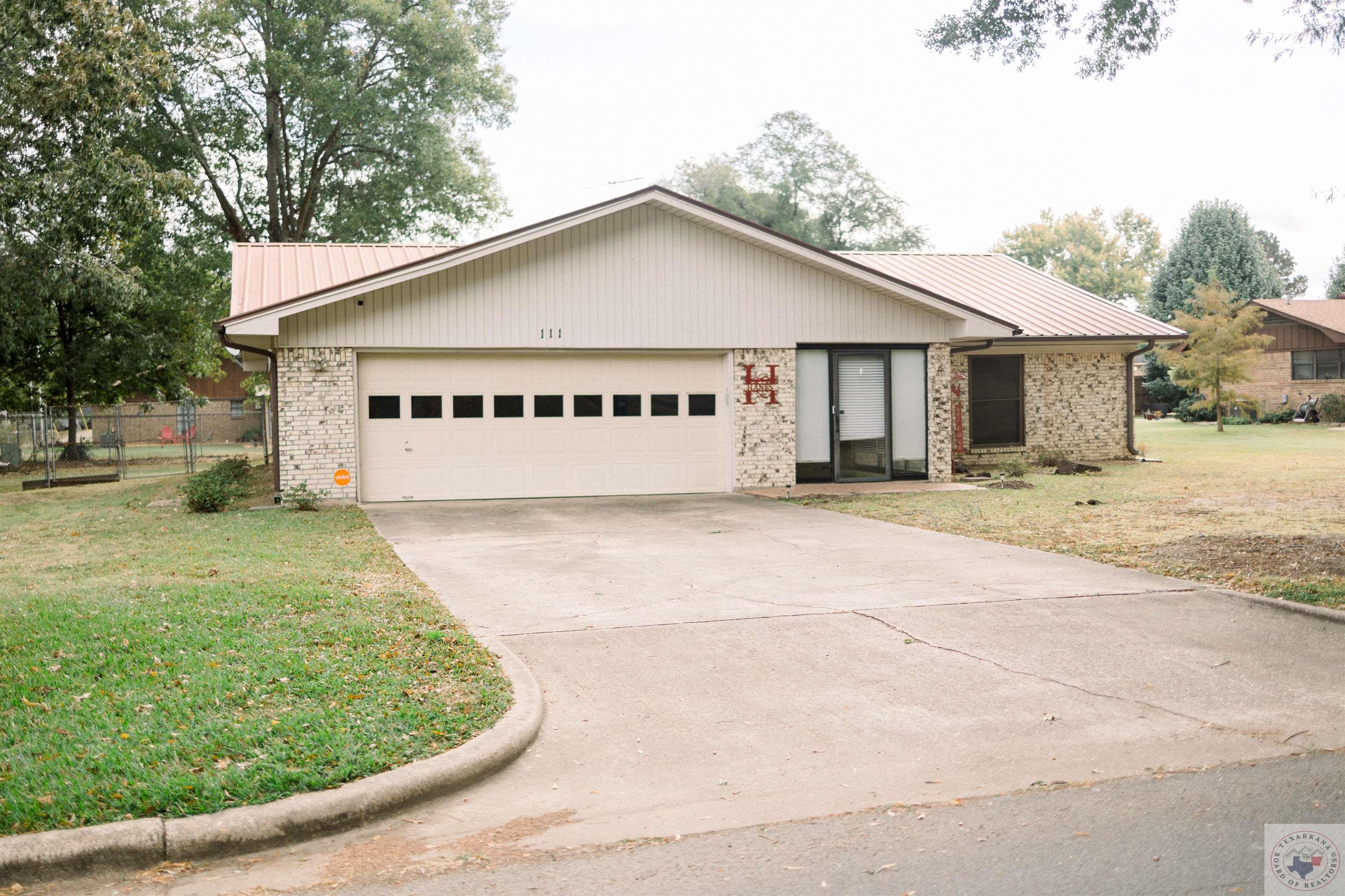 111 Shumaker Dr
