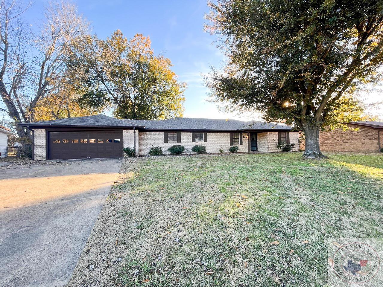 709 Anderson
