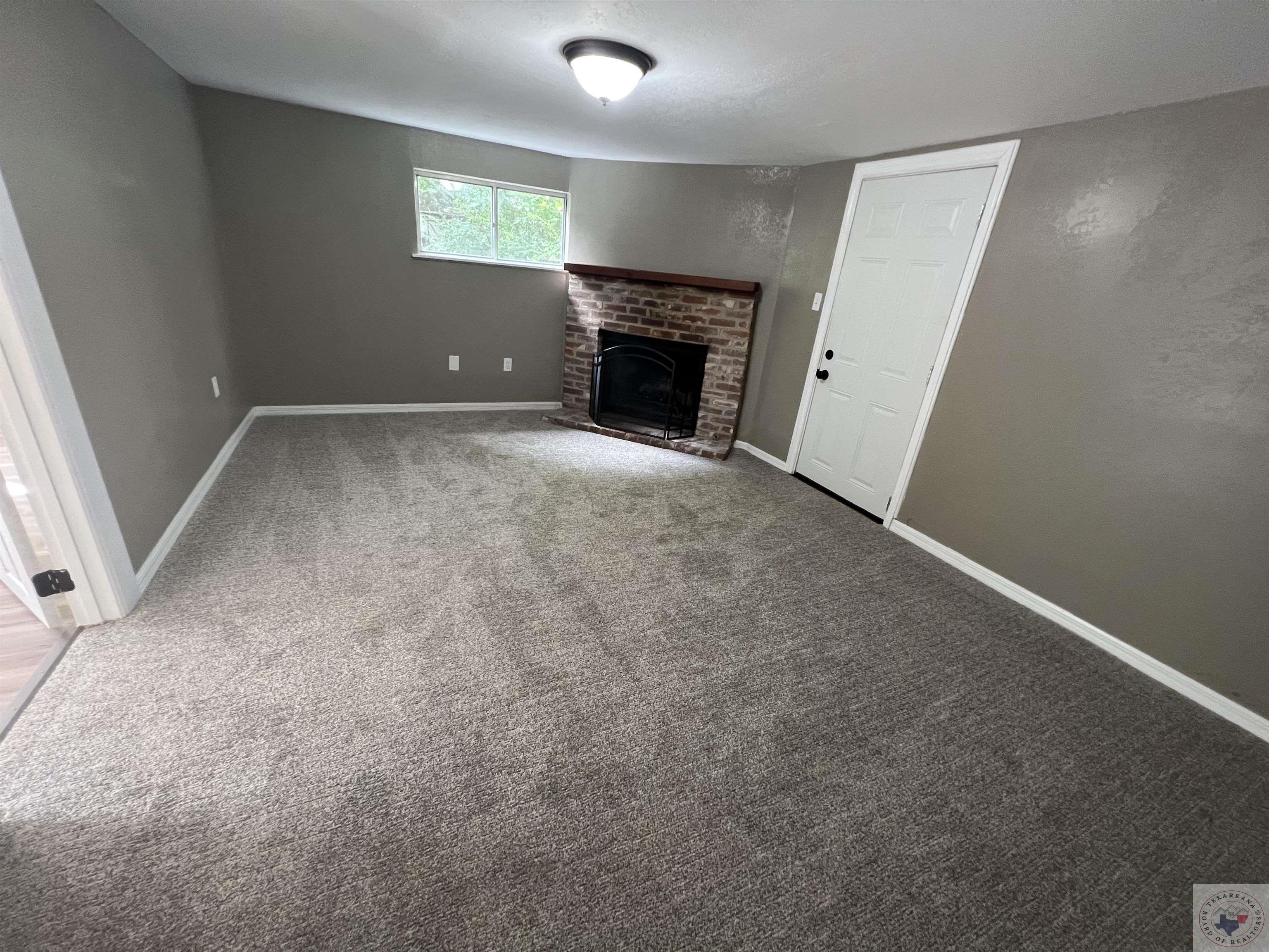 113 Arnold Lane