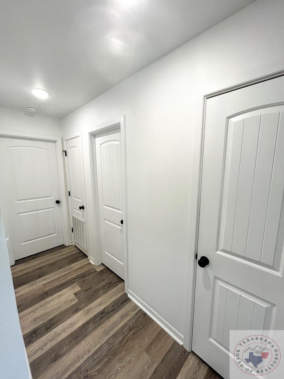 111 Hickory Dr