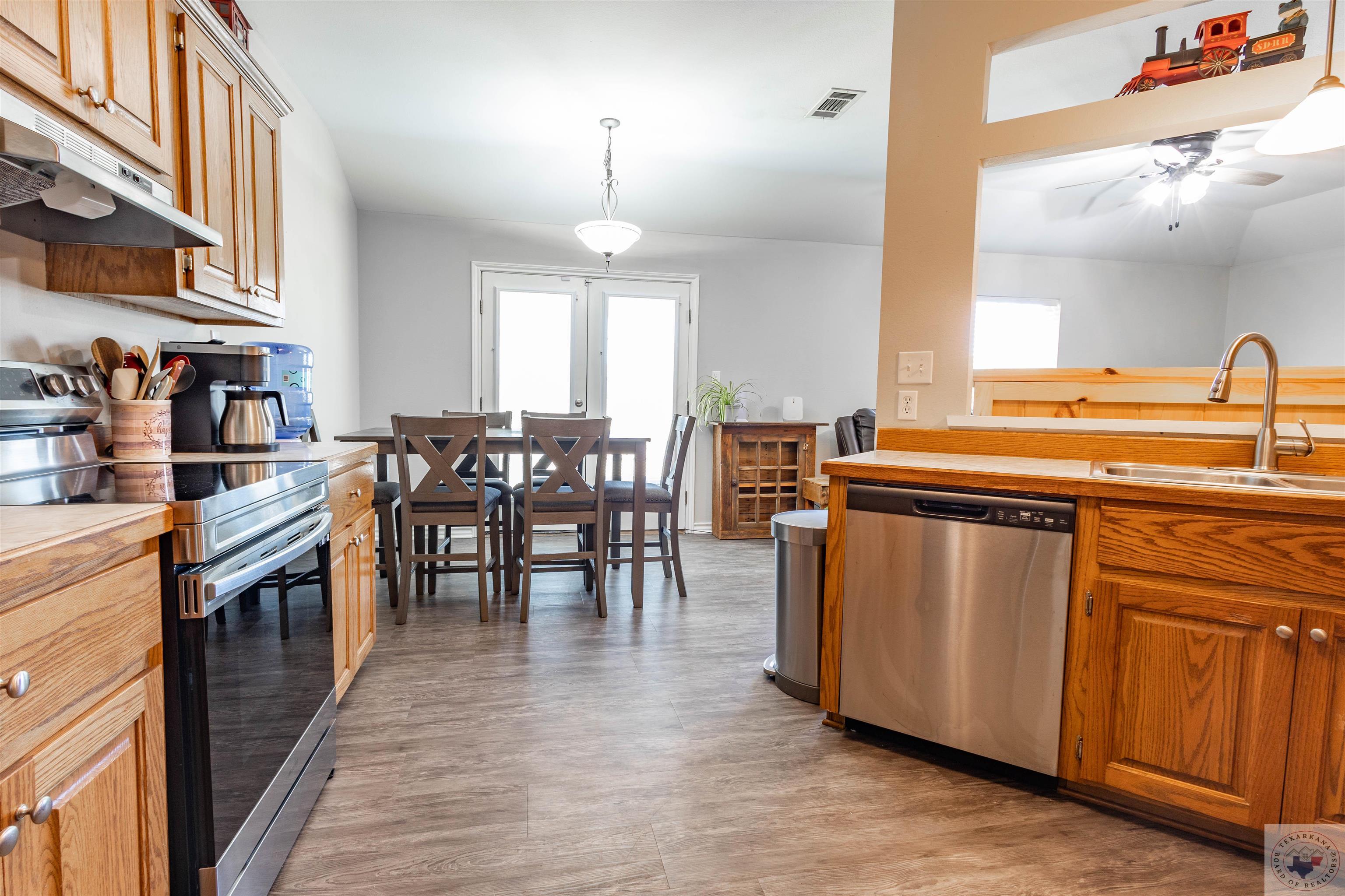 210 Bermuda Pl