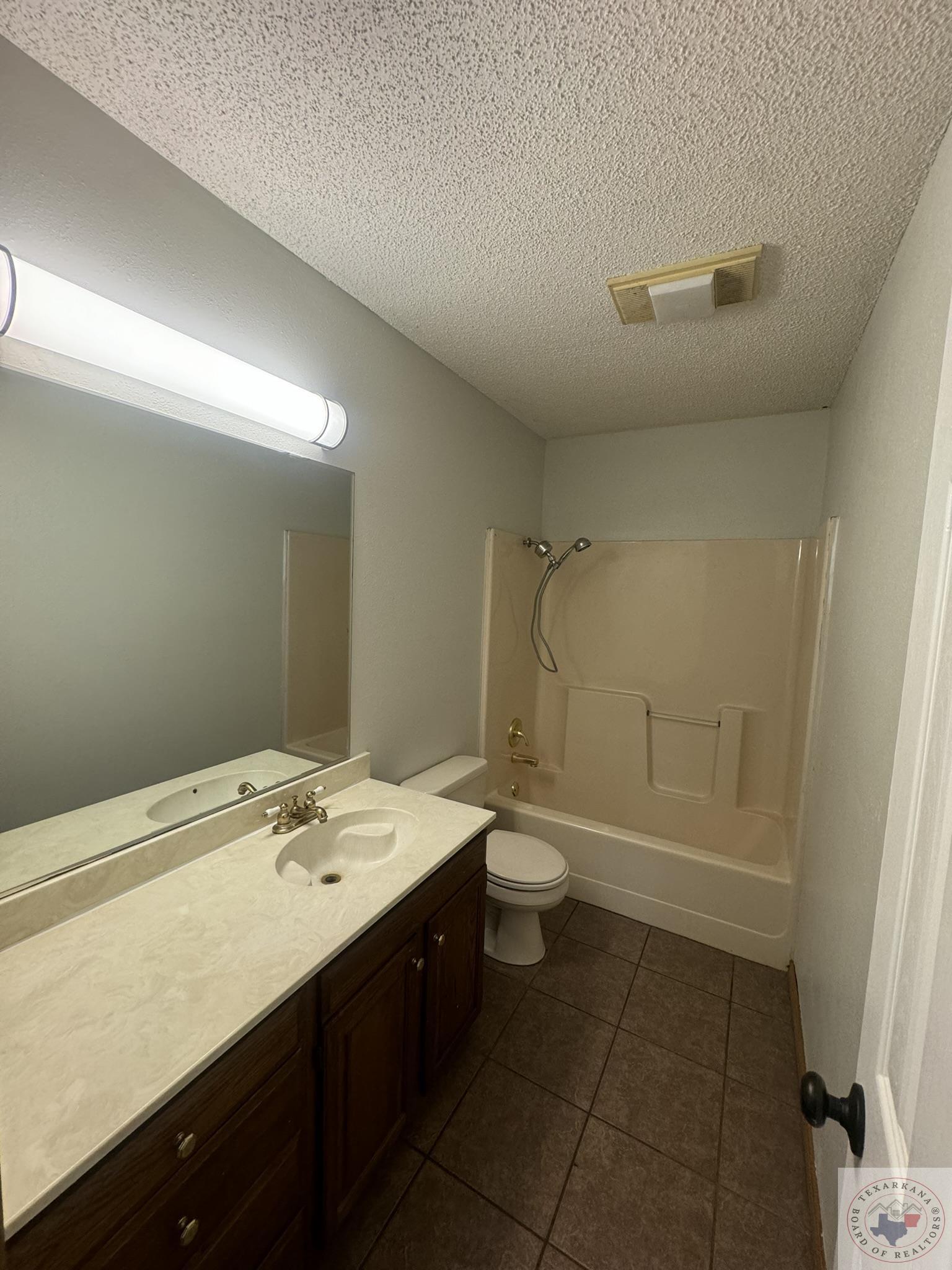4603 Dove Hollow