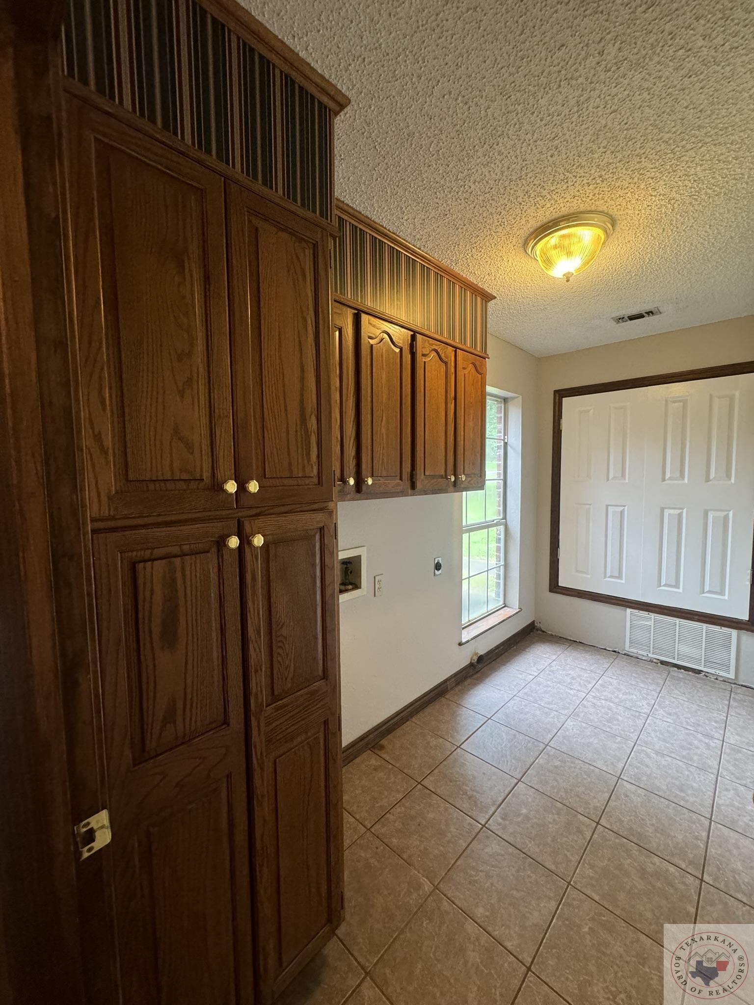 4603 Dove Hollow