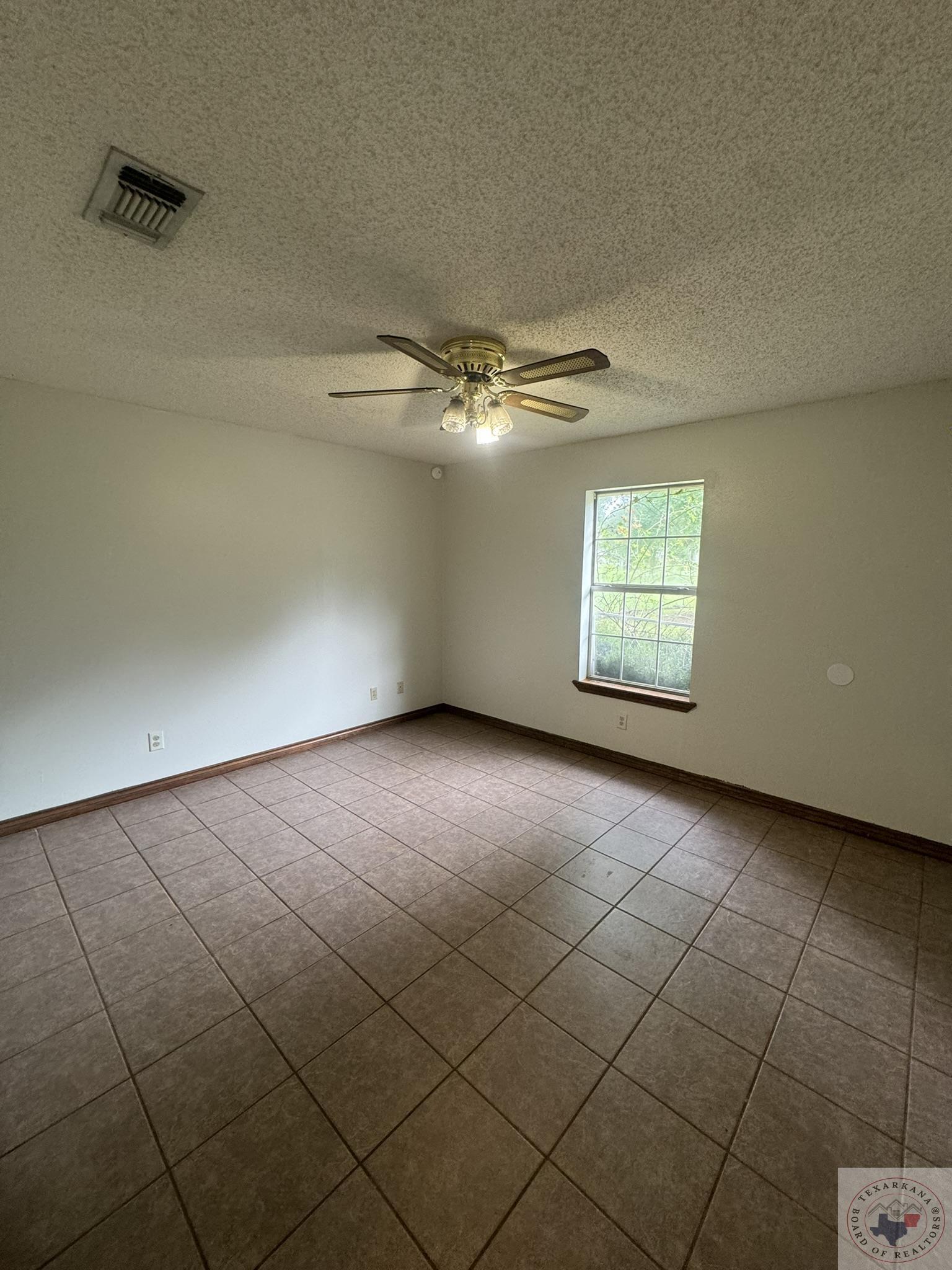 4603 Dove Hollow