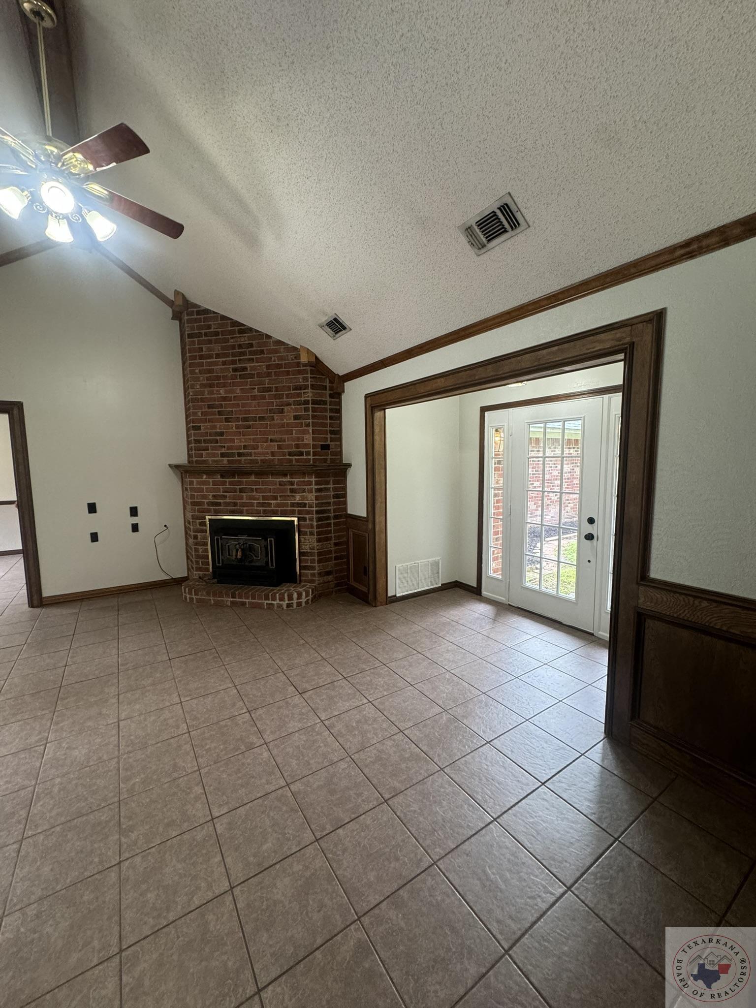 4603 Dove Hollow