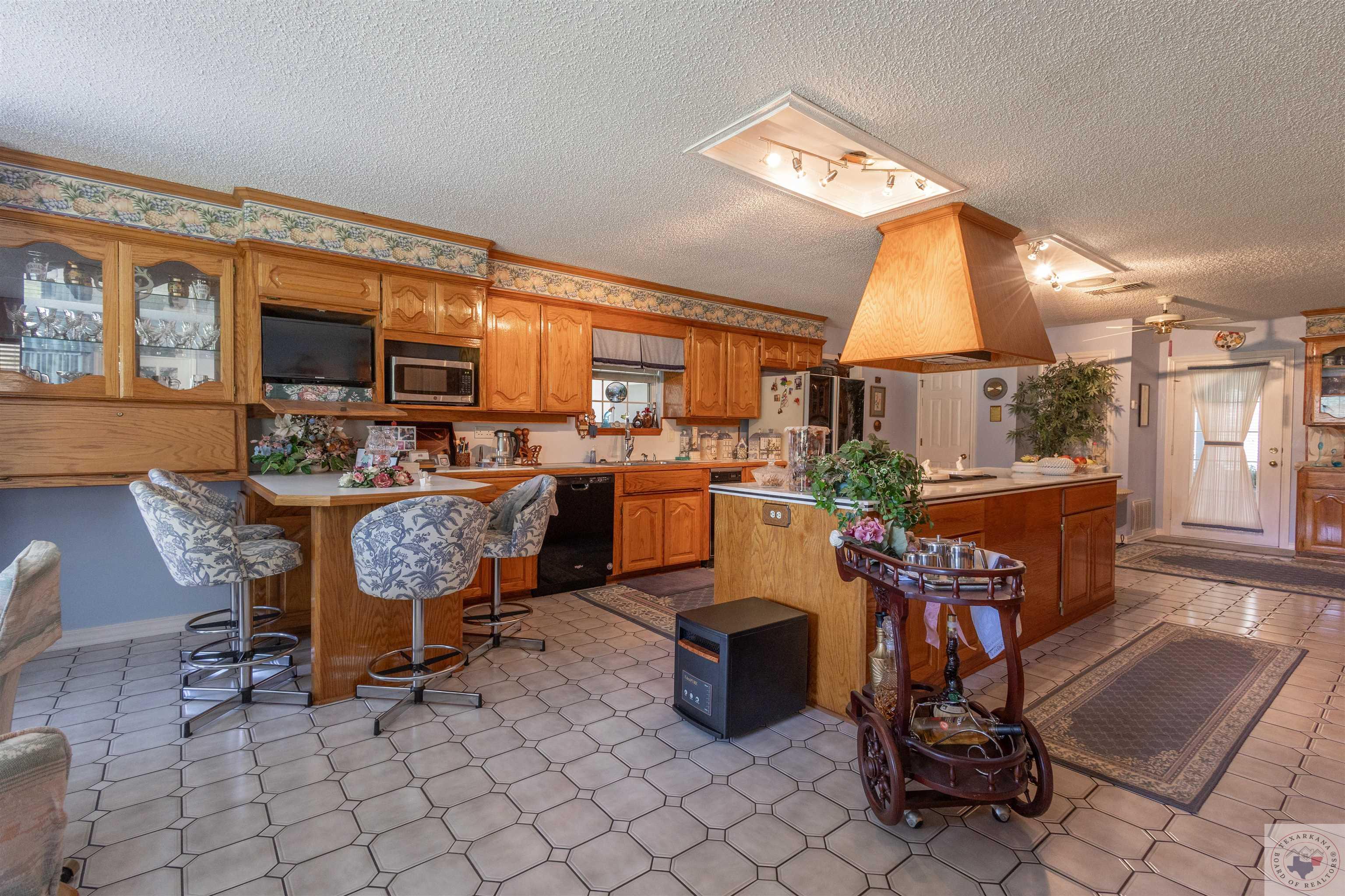 2051 CR 4105