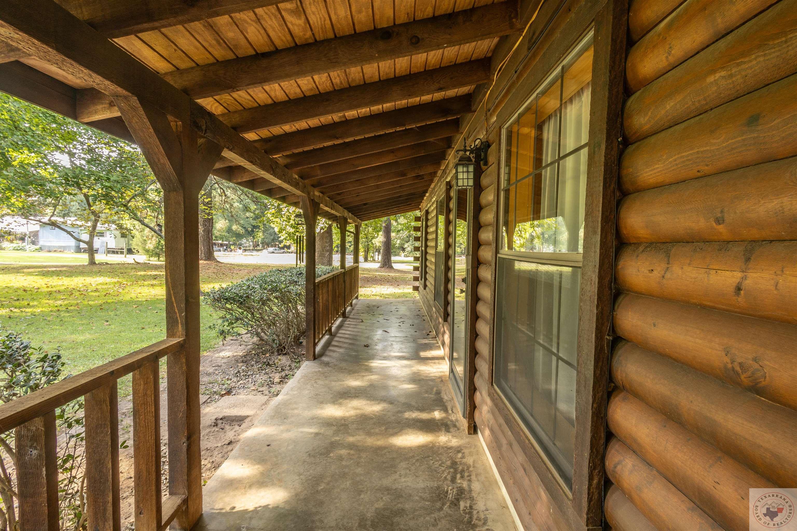 2348 N US Hwy 259