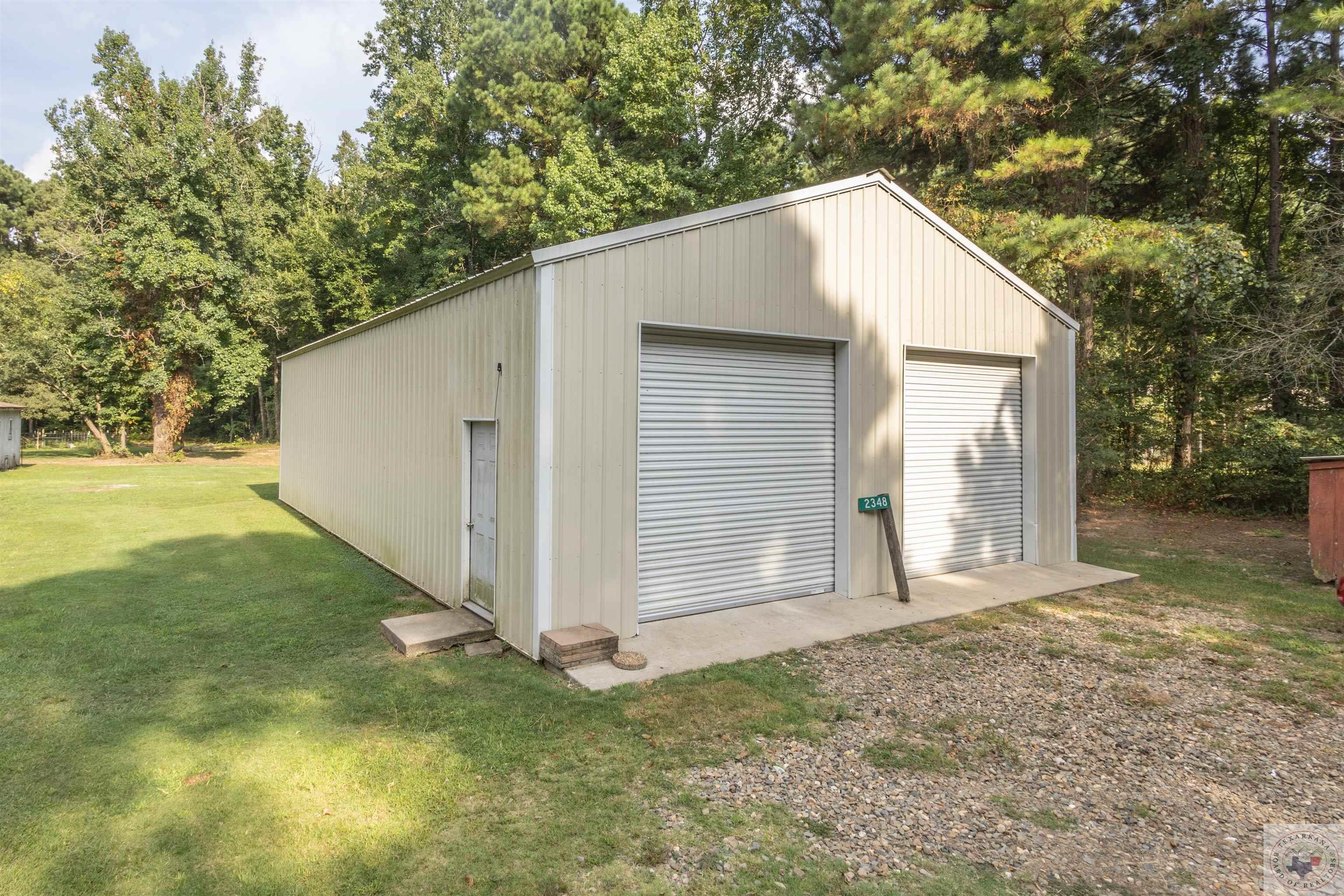 2348 N US Hwy 259