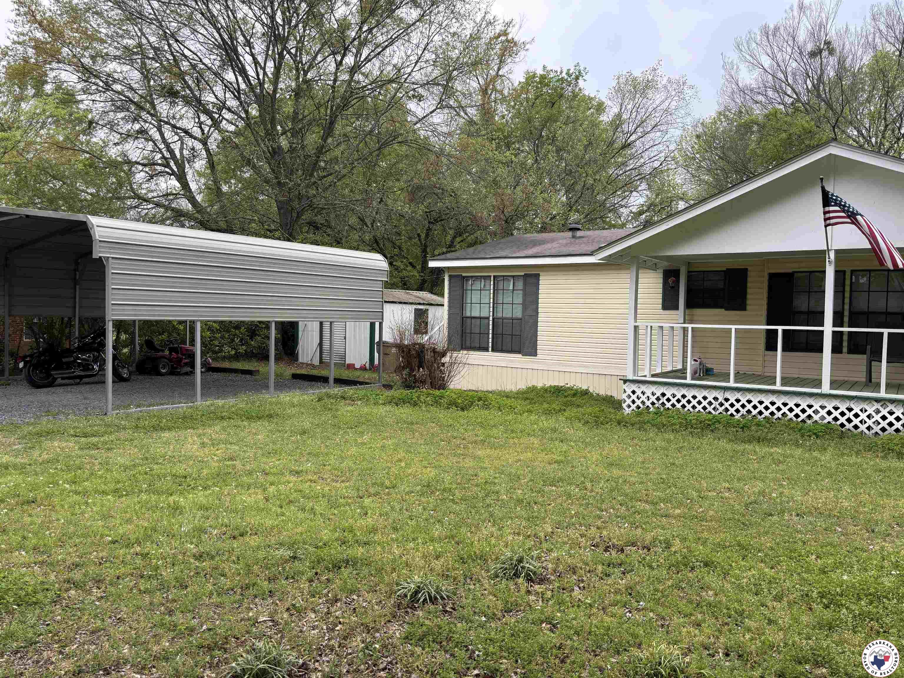 406 Red River South
