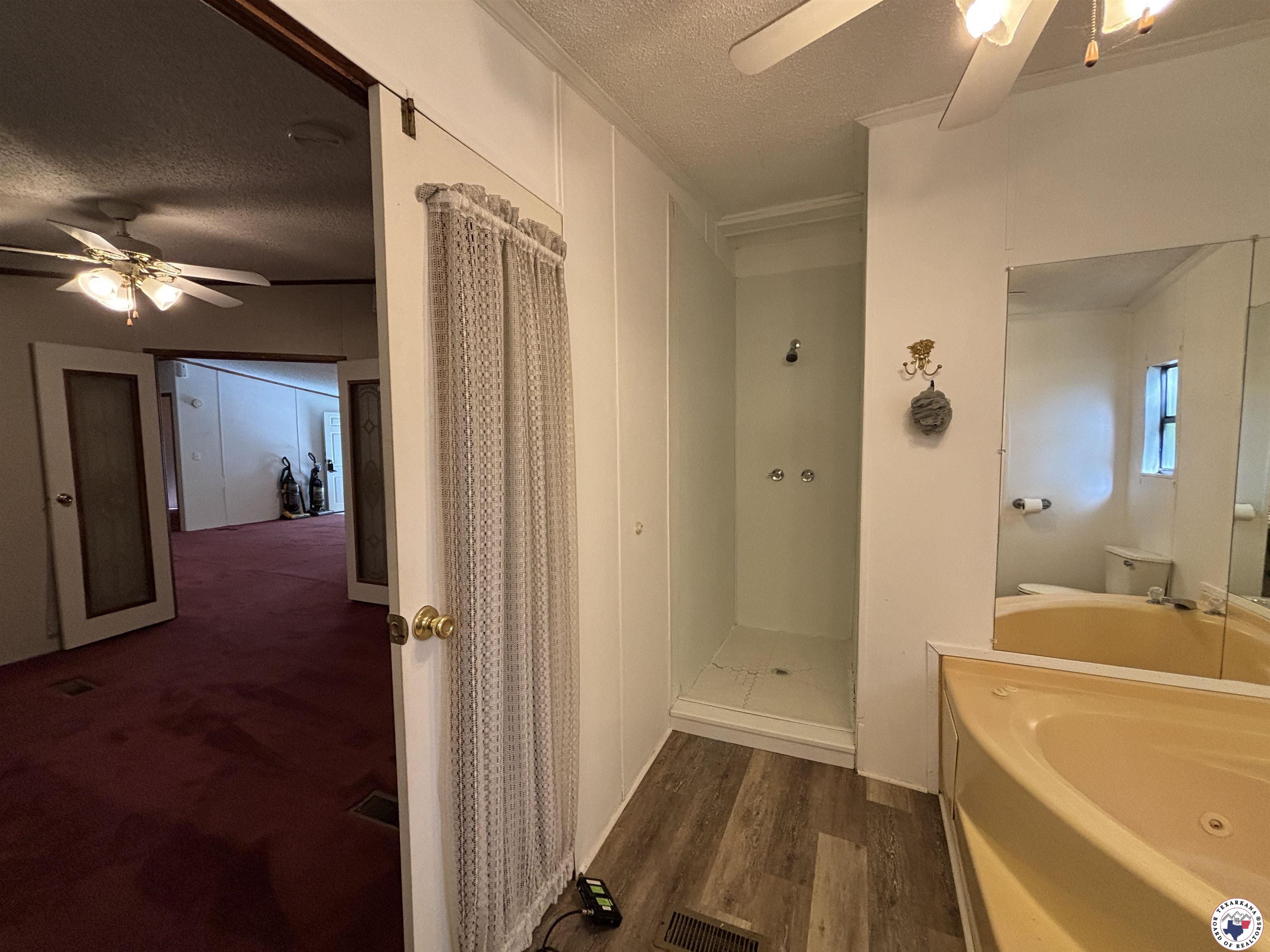 406 Red River South