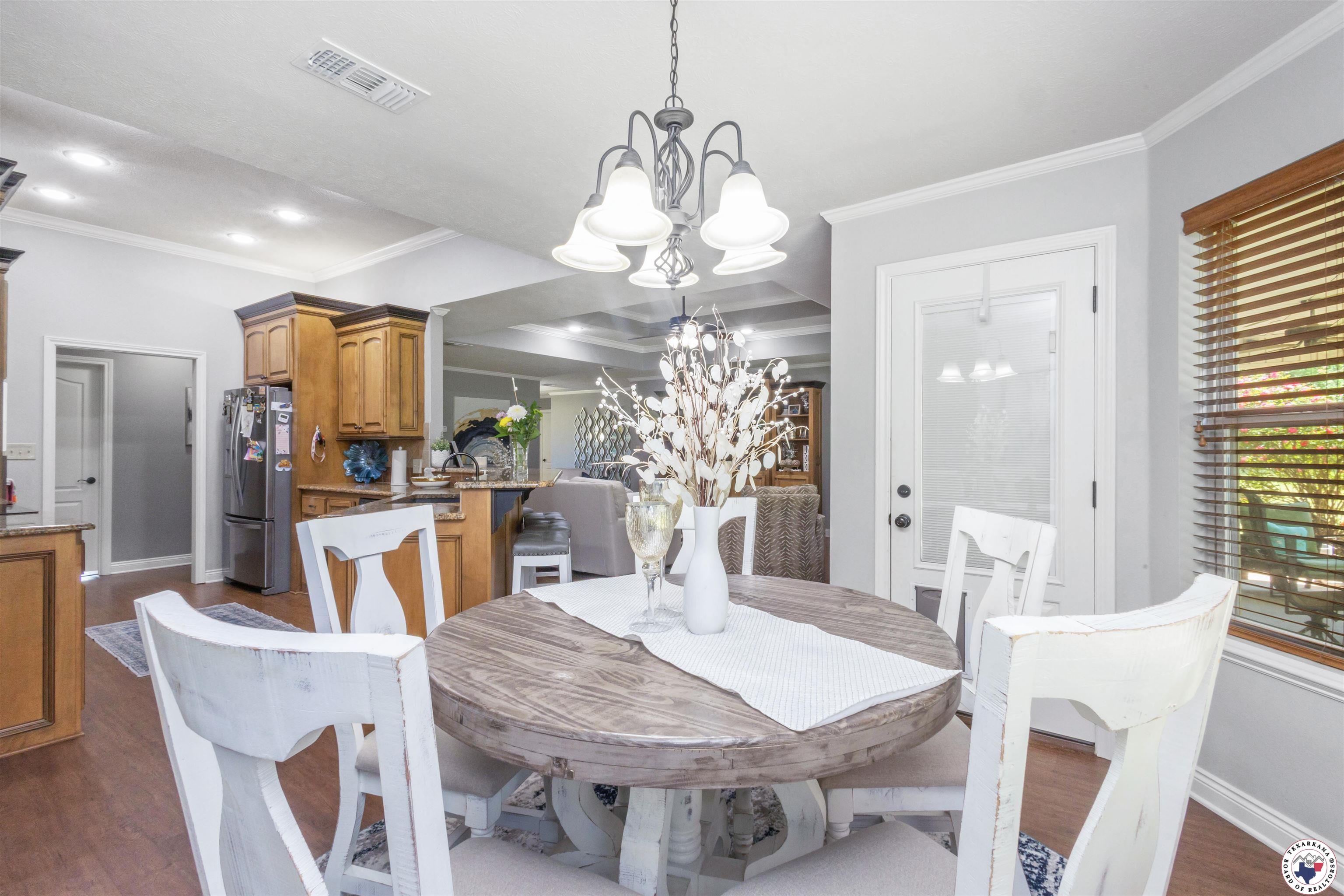 10 Weatherby Dr