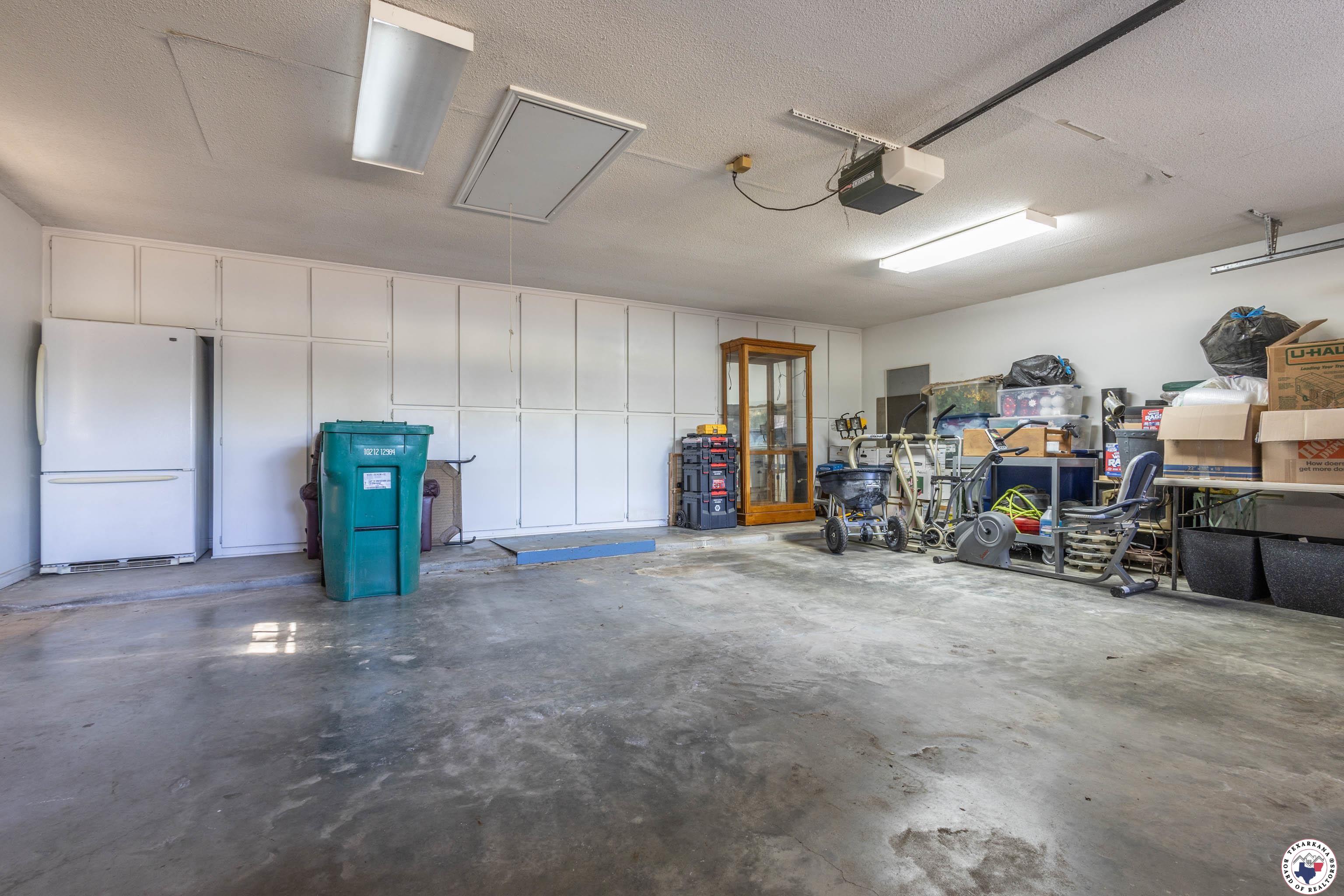 505 Langford Ln