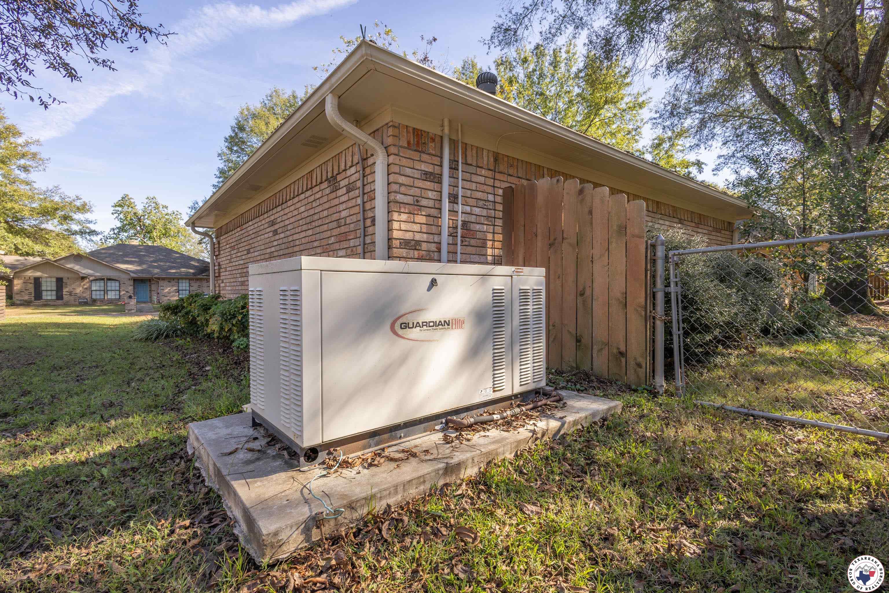 505 Langford Ln