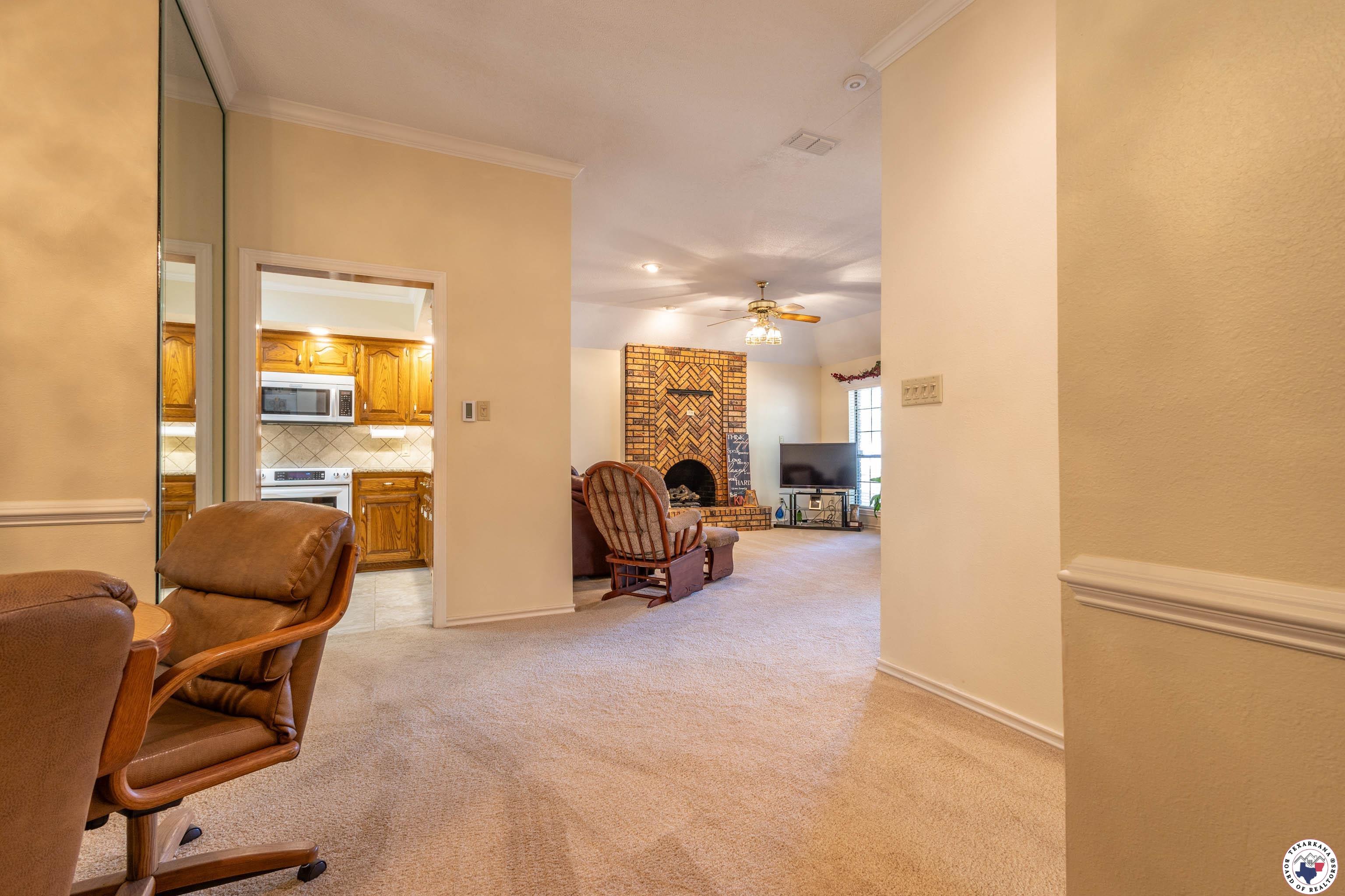 505 Langford Ln