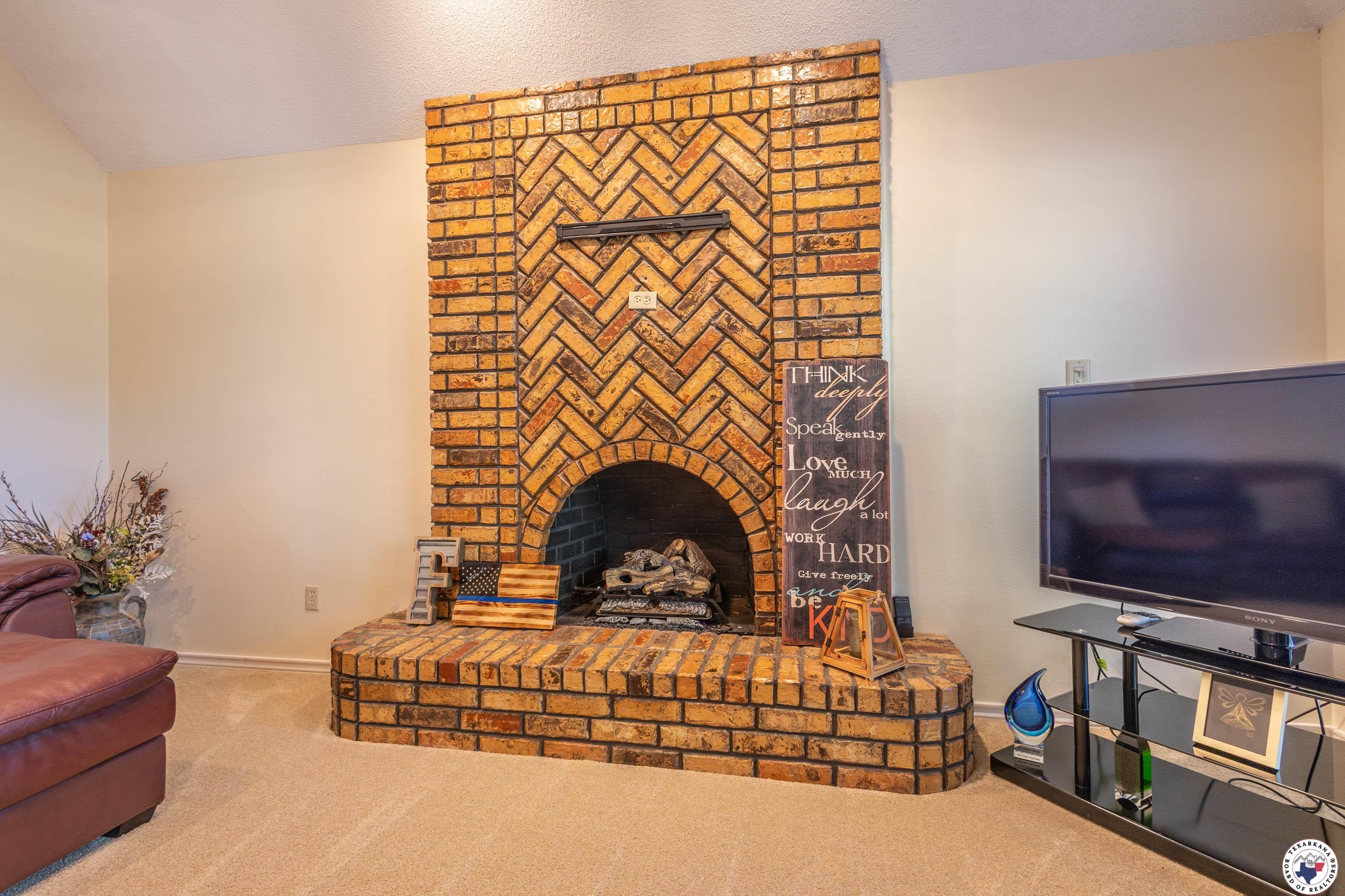 505 Langford Ln