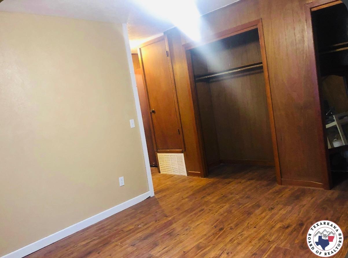 302 W Runnels