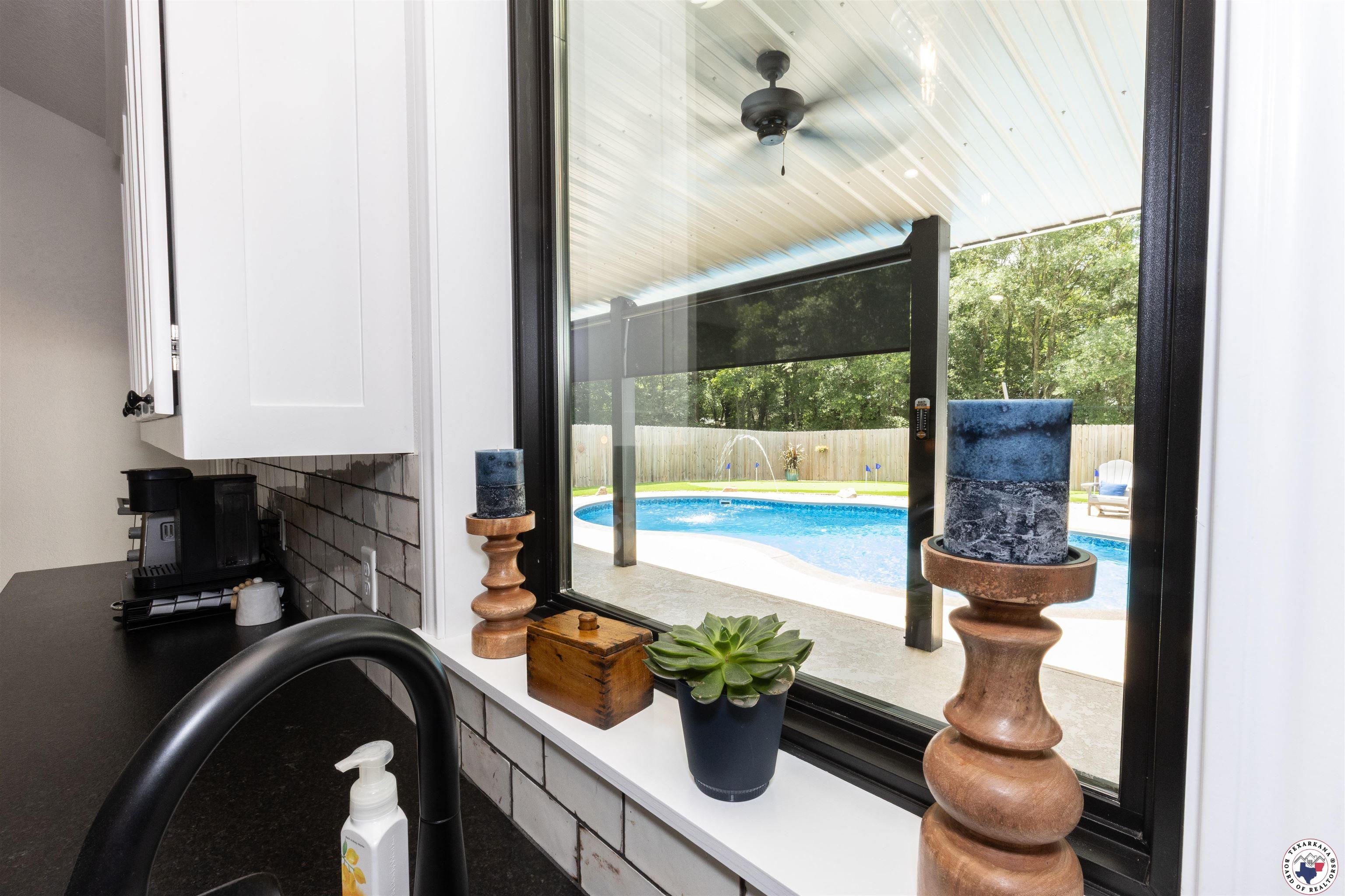 113 Dove Creek