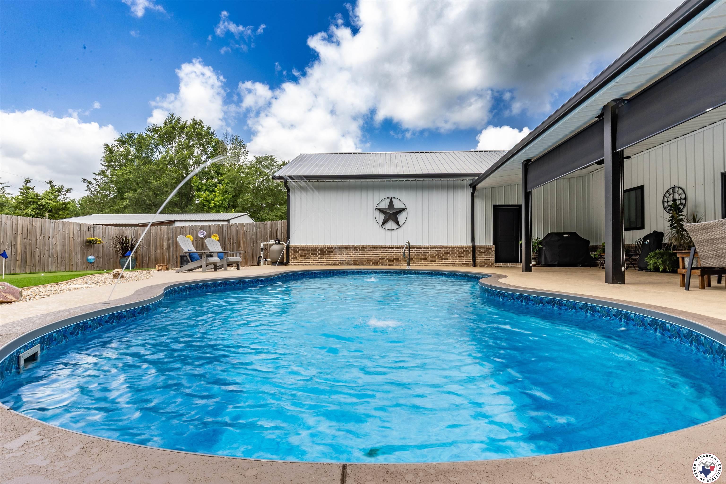 113 Dove Creek