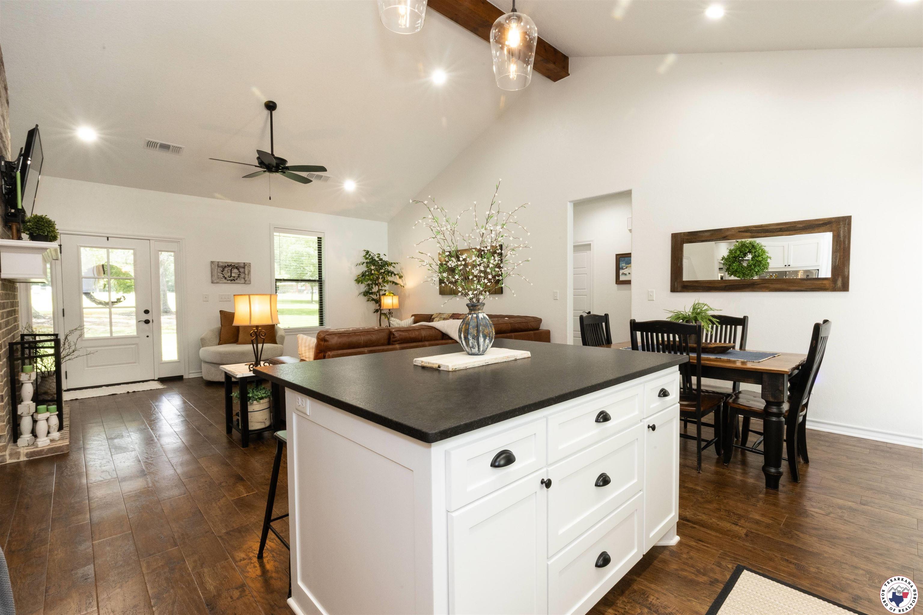 113 Dove Creek