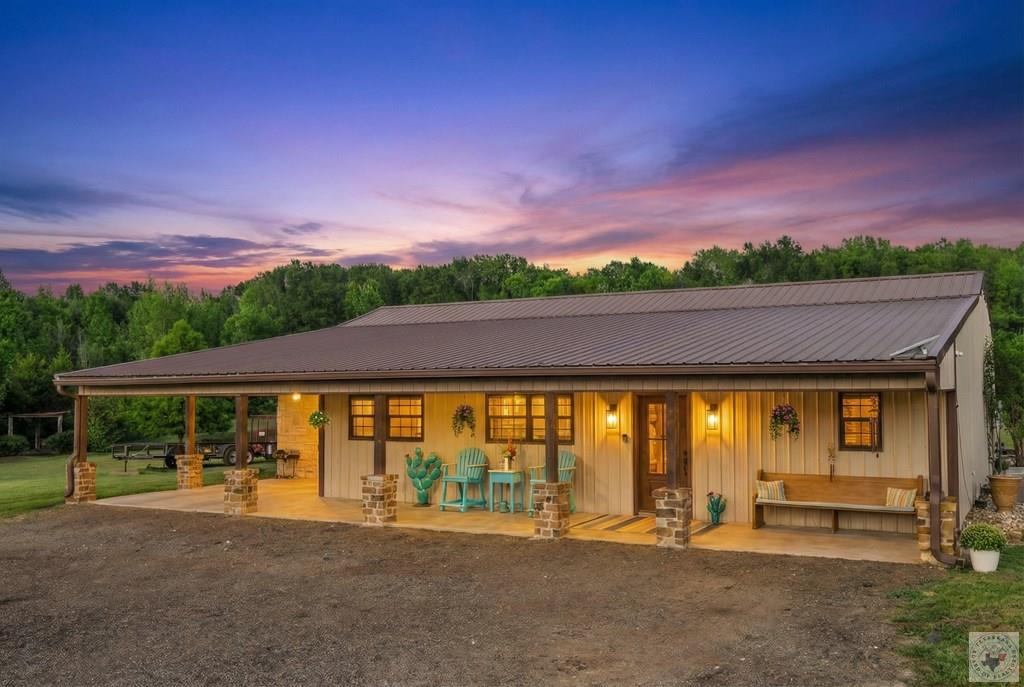 2348 County Road 3215, DeKalb