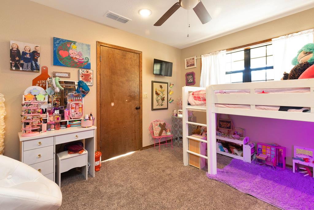 2348 County Road 3215, DeKalb