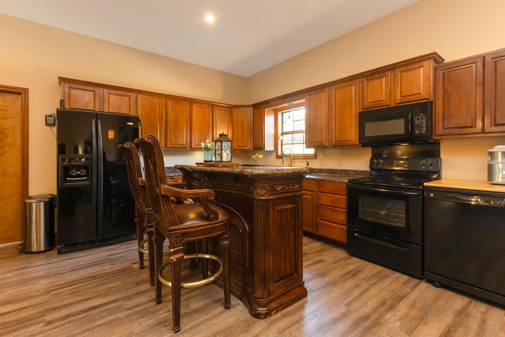 2348 County Road 3215, DeKalb