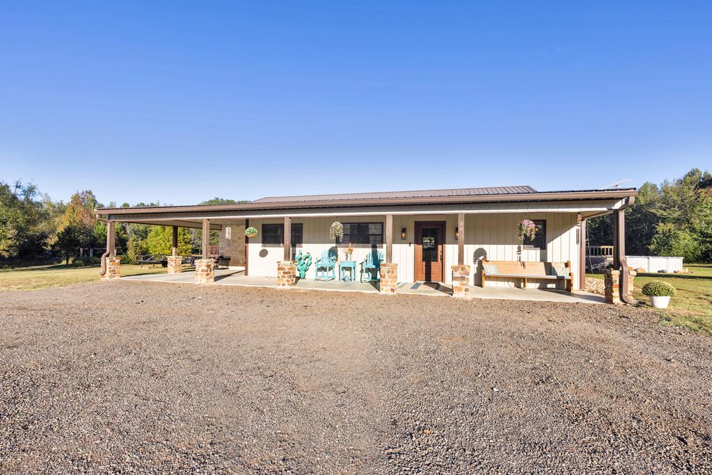 2348 County Road 3215, DeKalb