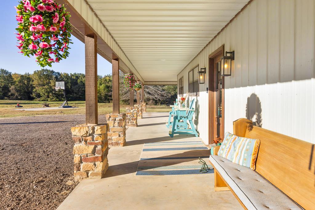 2348 County Road 3215, DeKalb