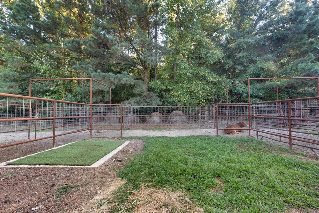 2348 County Road 3215, DeKalb