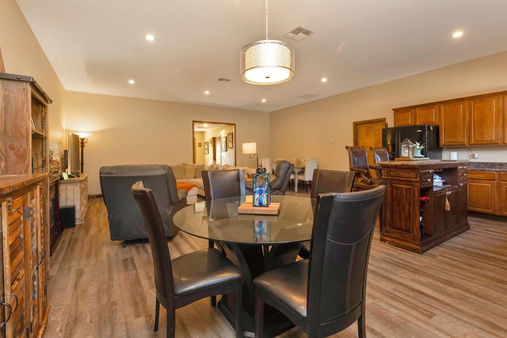 2348 County Road 3215, DeKalb