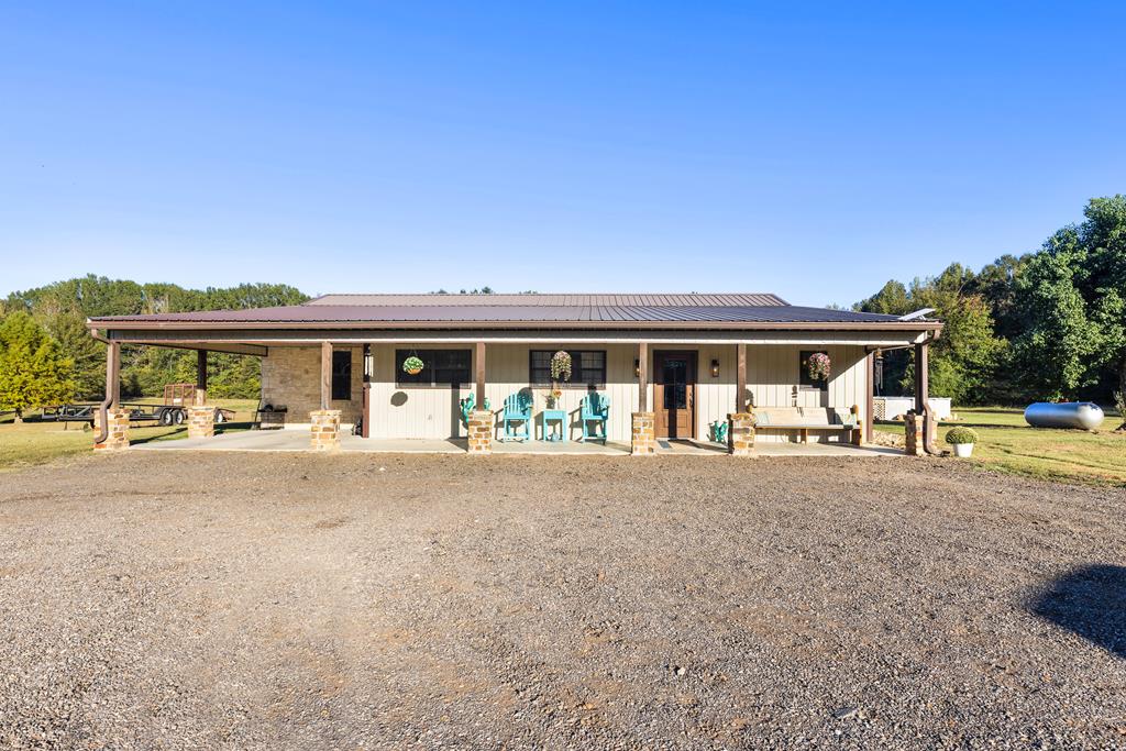 2348 County Road 3215, DeKalb