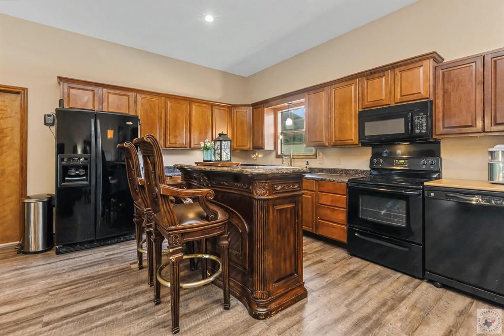 2348 County Road 3215, DeKalb