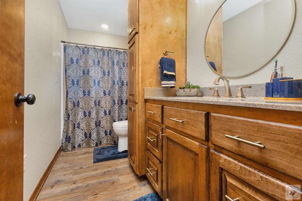 2348 County Road 3215, DeKalb