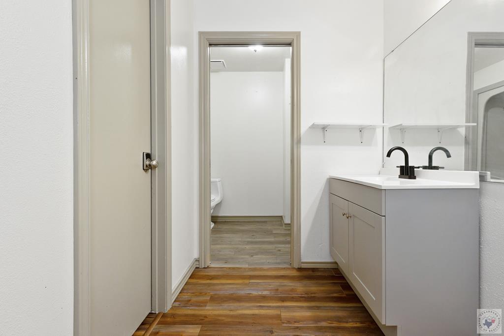 12070 Farm to Market Road 990