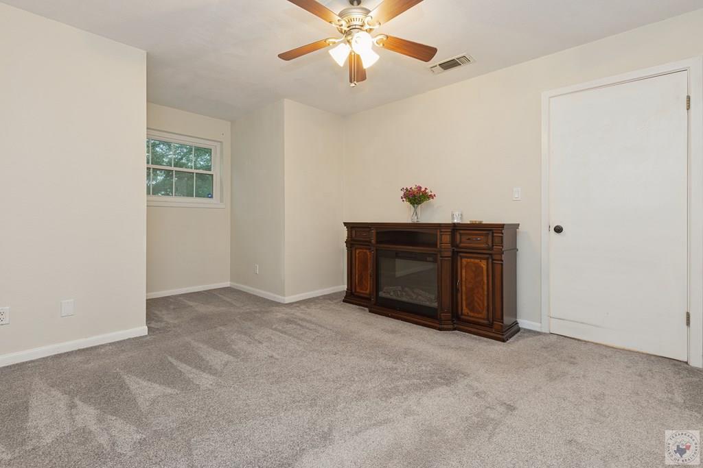 208 Meadow