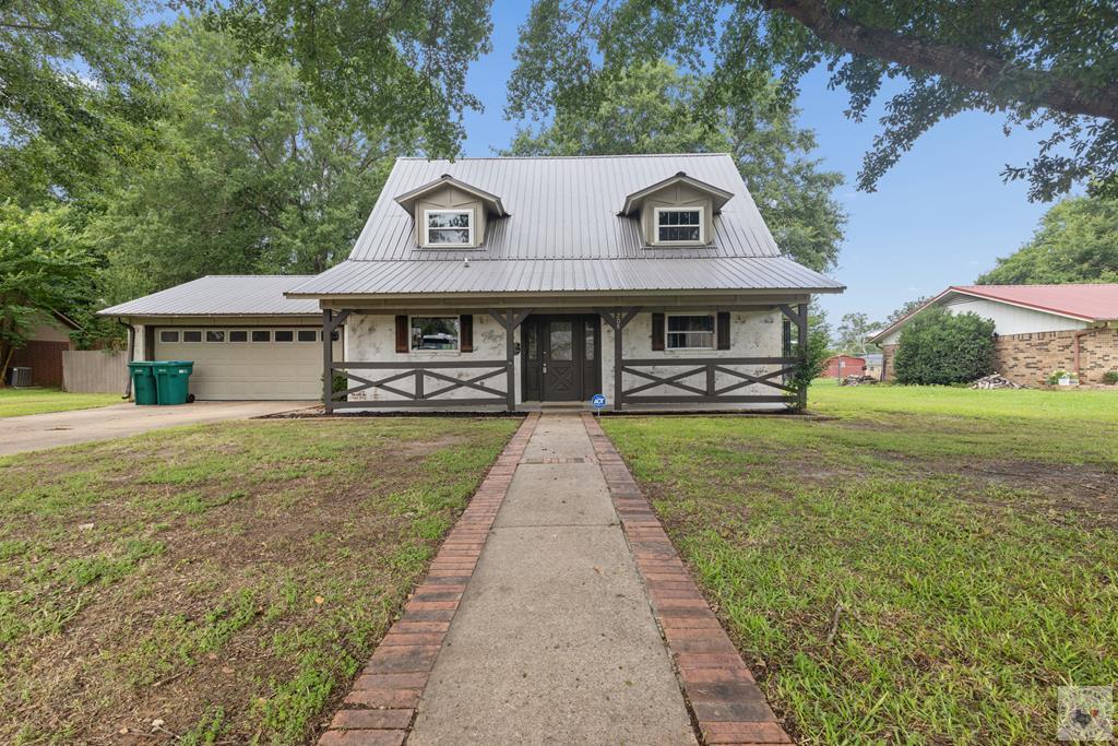 208 Meadow