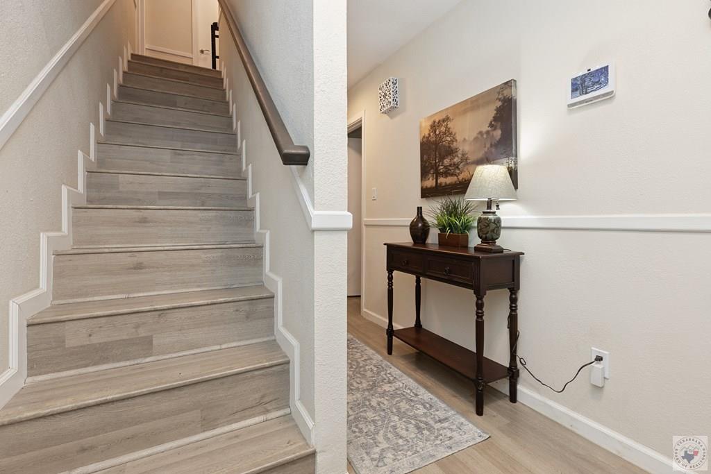 208 Meadow