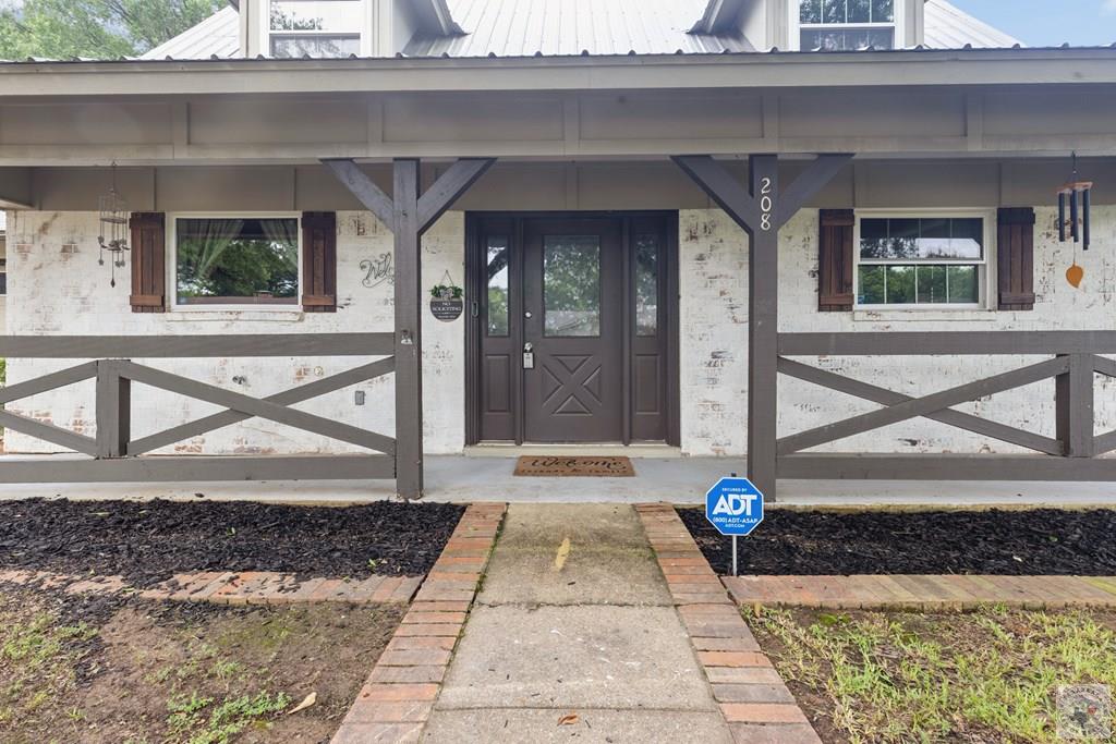 208 Meadow