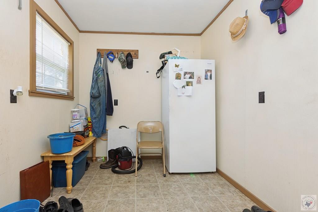 180 County Road 4255, DeKalb