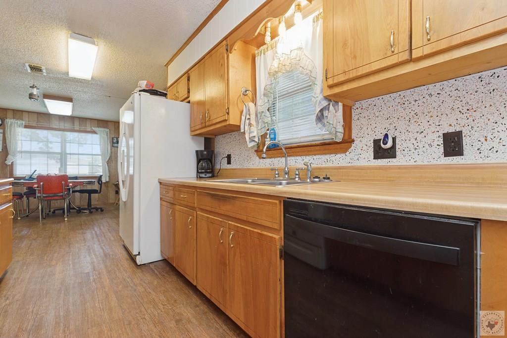 180 County Road 4255, DeKalb